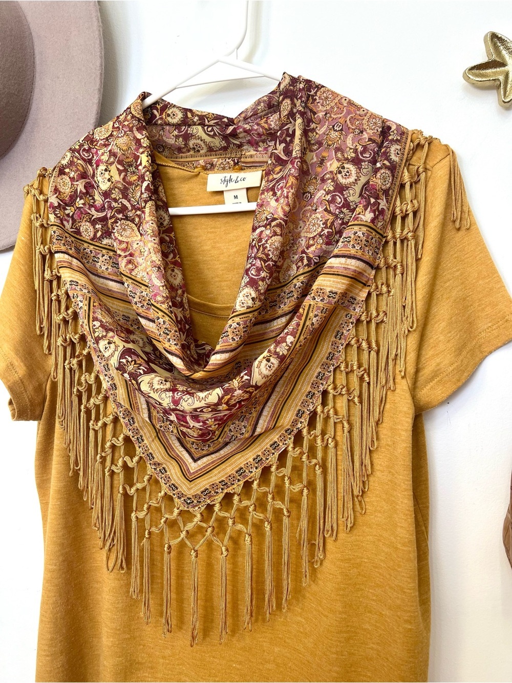 🍁fall Style & Co mustard short sleeve with a buttoned scarf set M ptp 21.5” l 27